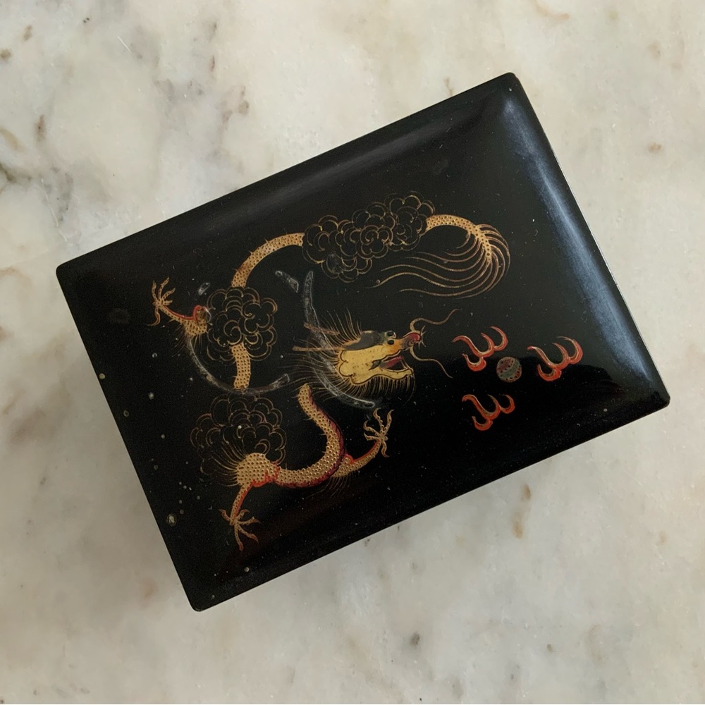 Dragon Box - Picture 3 of 9